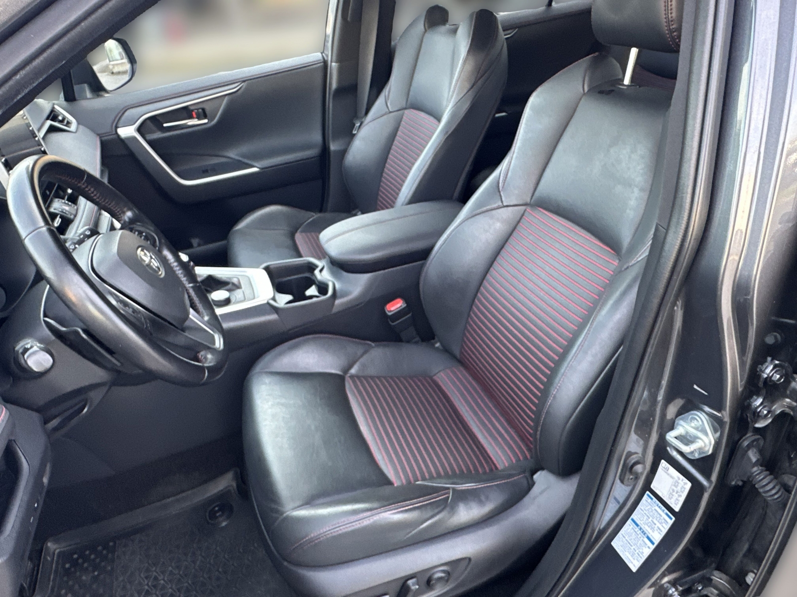 Toyota RAV4 R PHEV Plug-in Hybrid