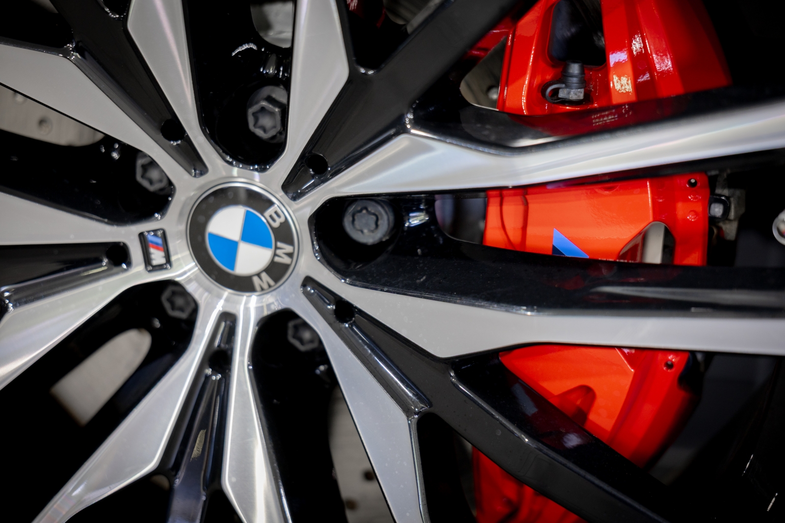 BMW X6 M60i xDrive