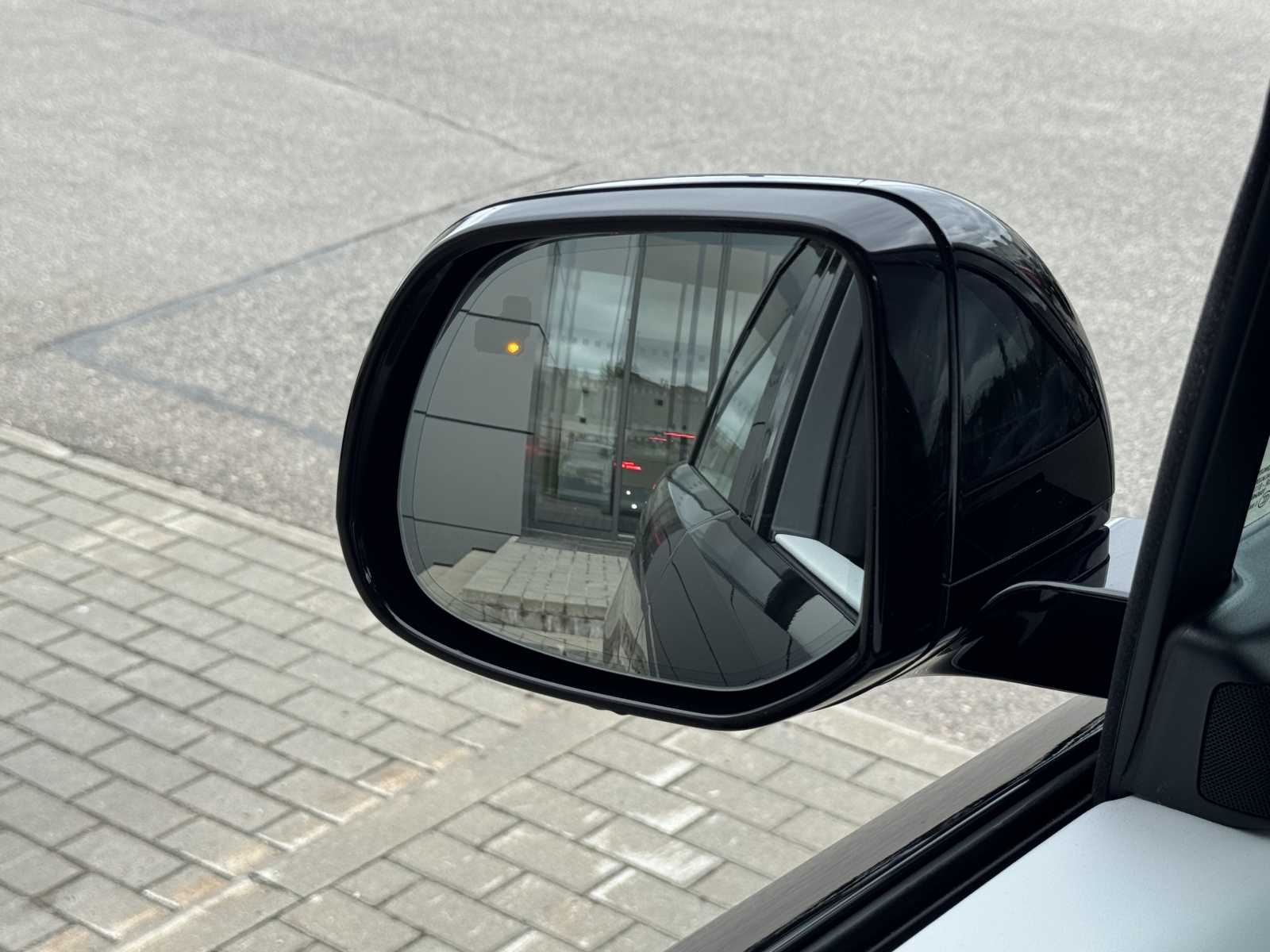 Land Rover Range Rover Sport 3.0 D250 SE