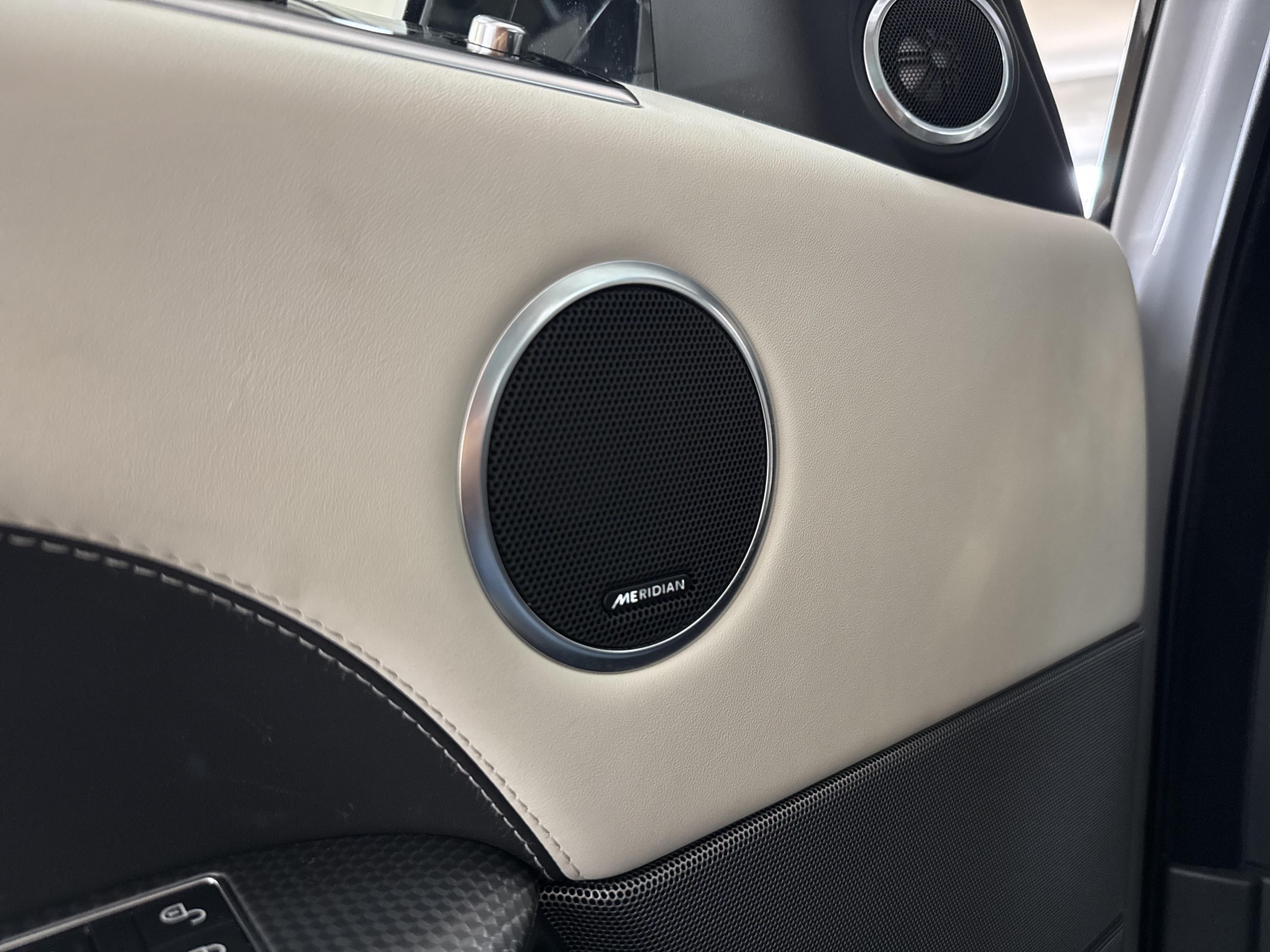 Land Rover Range Rover Sport P400e HSE Dynamic