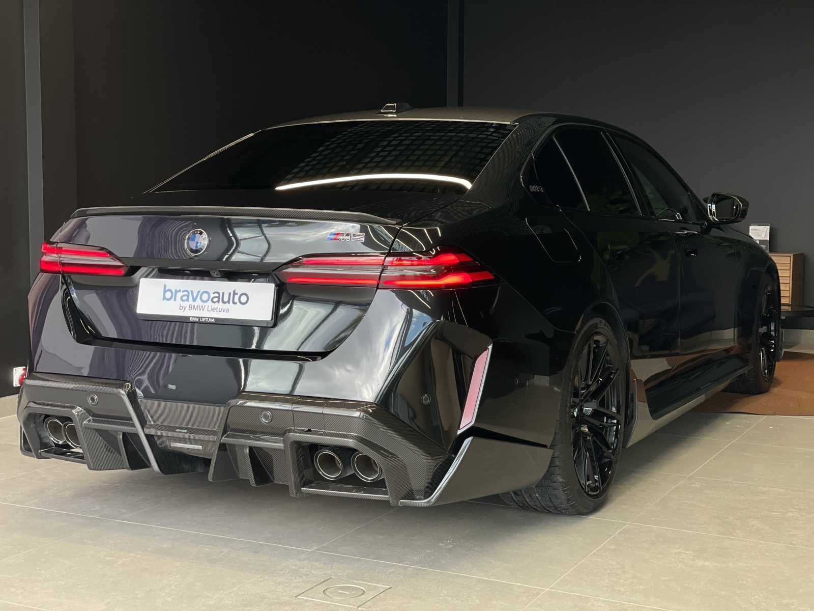 BMW M5