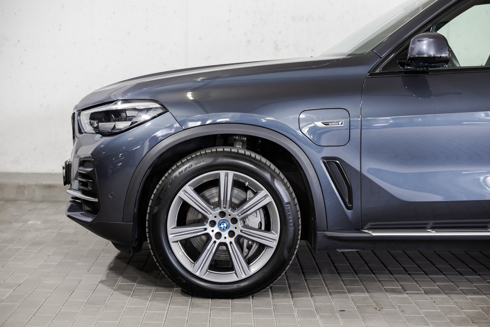 BMW X5 xDrive45e