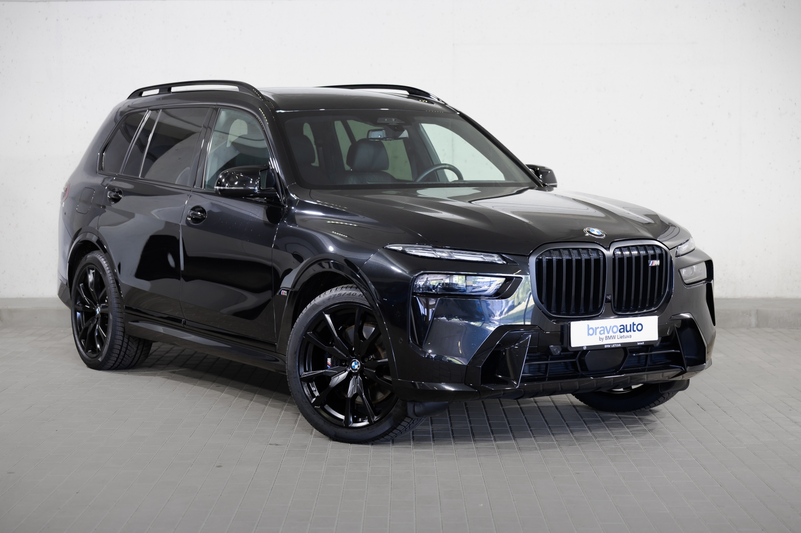 BMW X7 M60i xDrive
