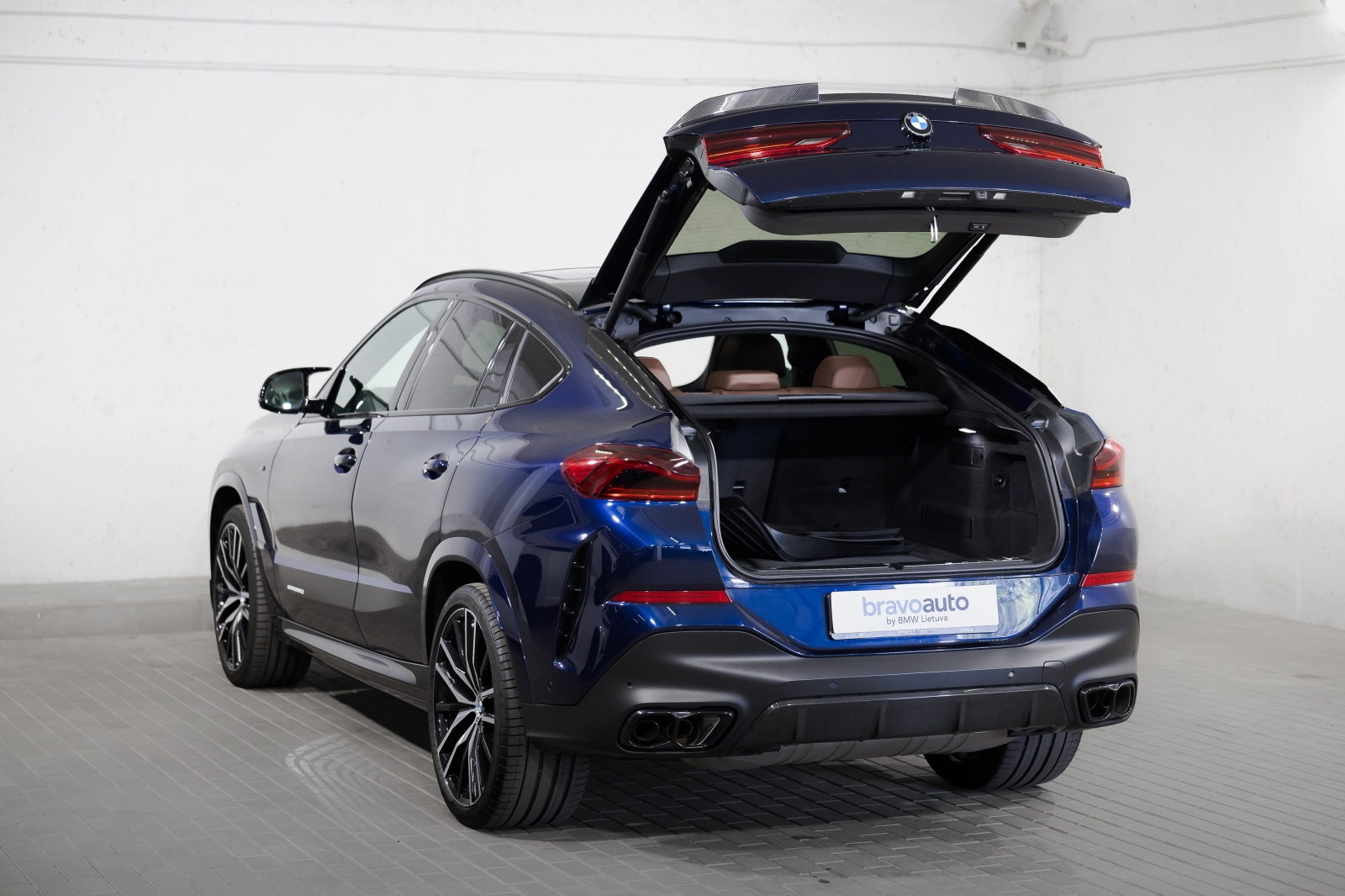 BMW X6 M60i xDrive