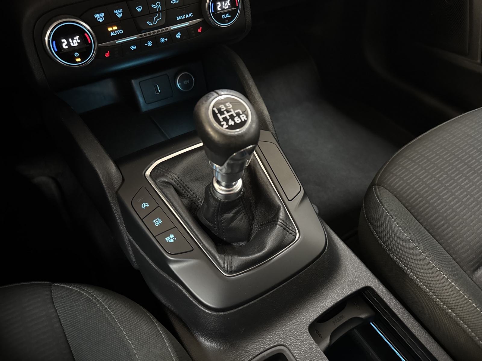 Ford Focus 5D Trend