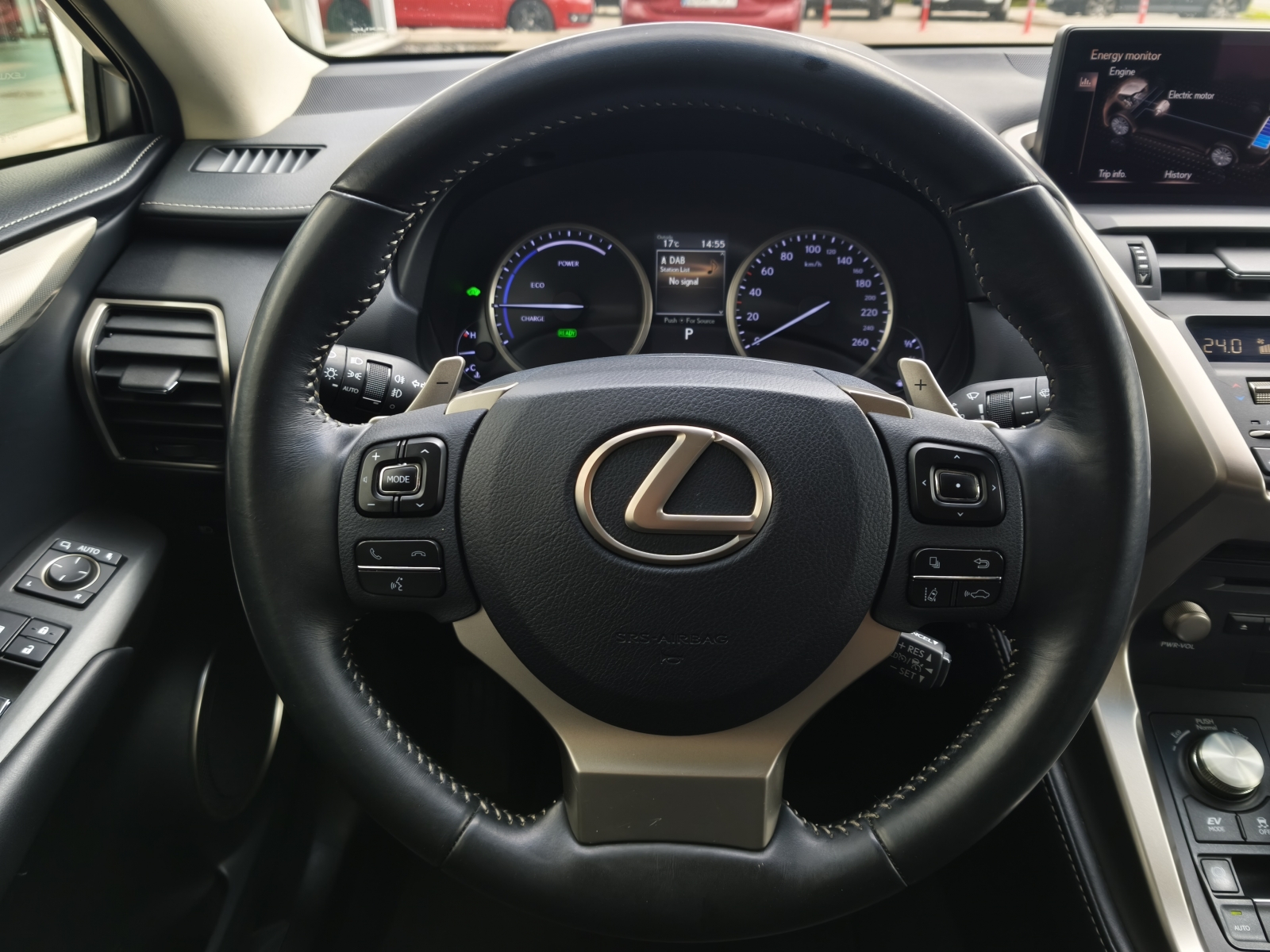 Lexus NX 300h Business Hybrid AWD