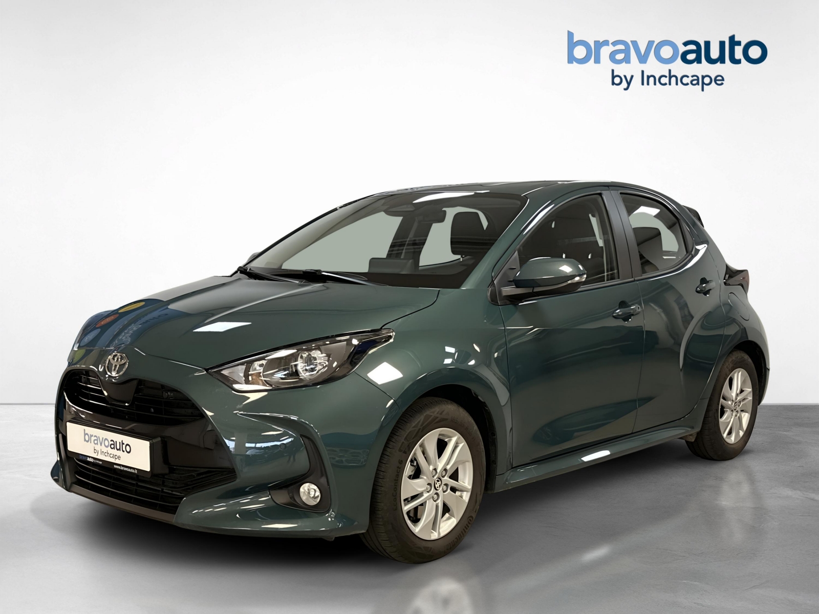 Toyota Yaris ACTIVE HYBRID