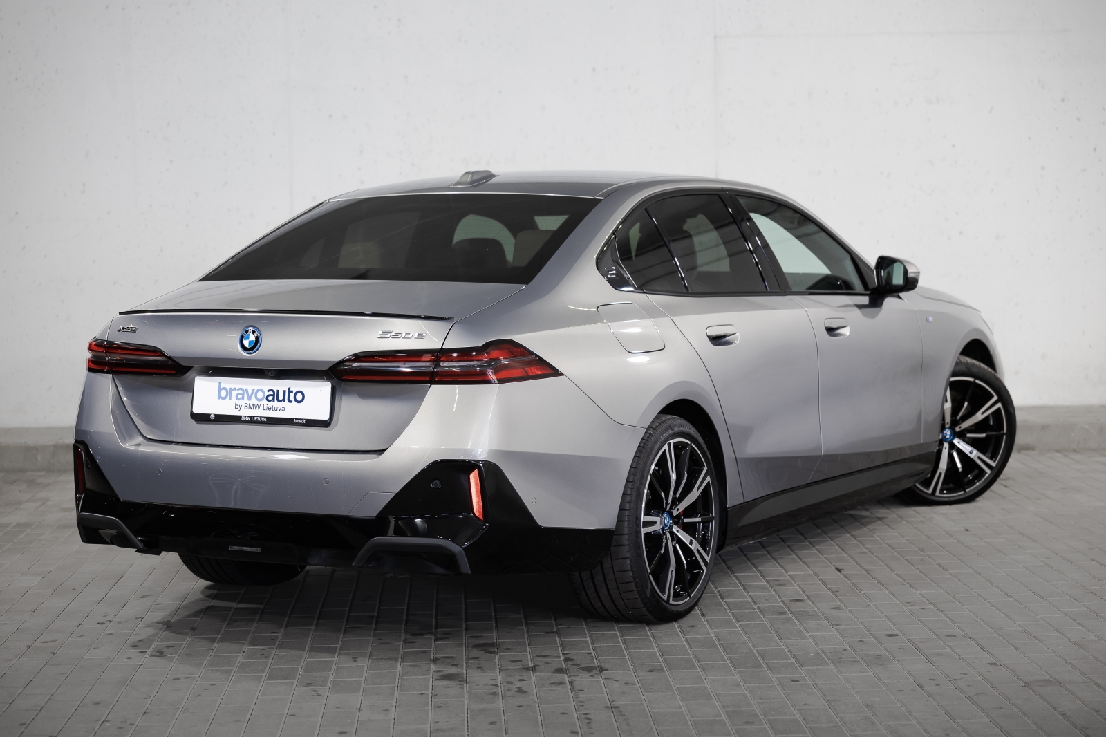 BMW 550 e xDrive