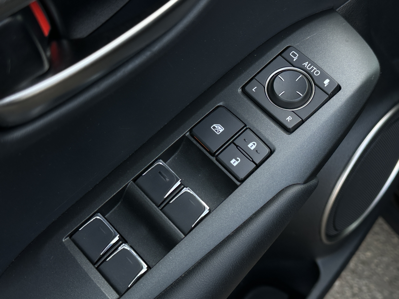 Lexus NX 300h Hybrid AWD