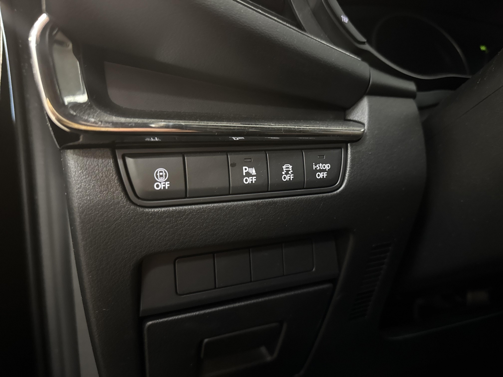 Mazda 3 5D Blackout Editon