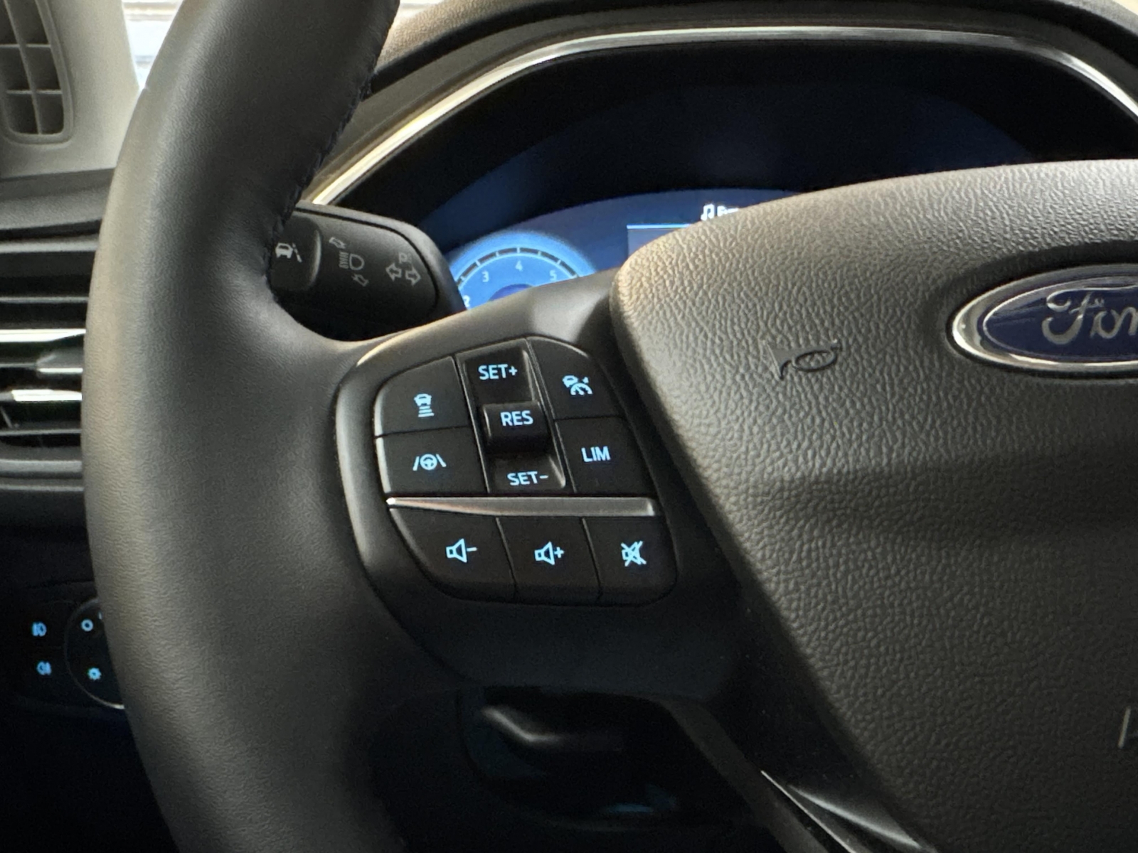 Ford Focus Focus Active X Hybrid