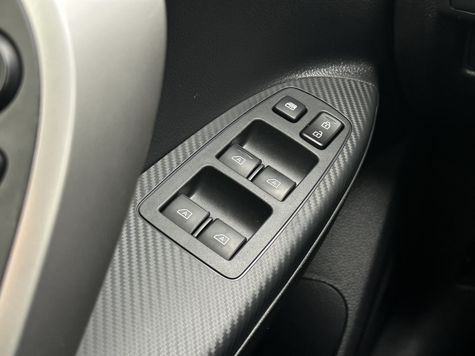 Mitsubishi Eclipse Cross Plug-In Hybrid 4WD