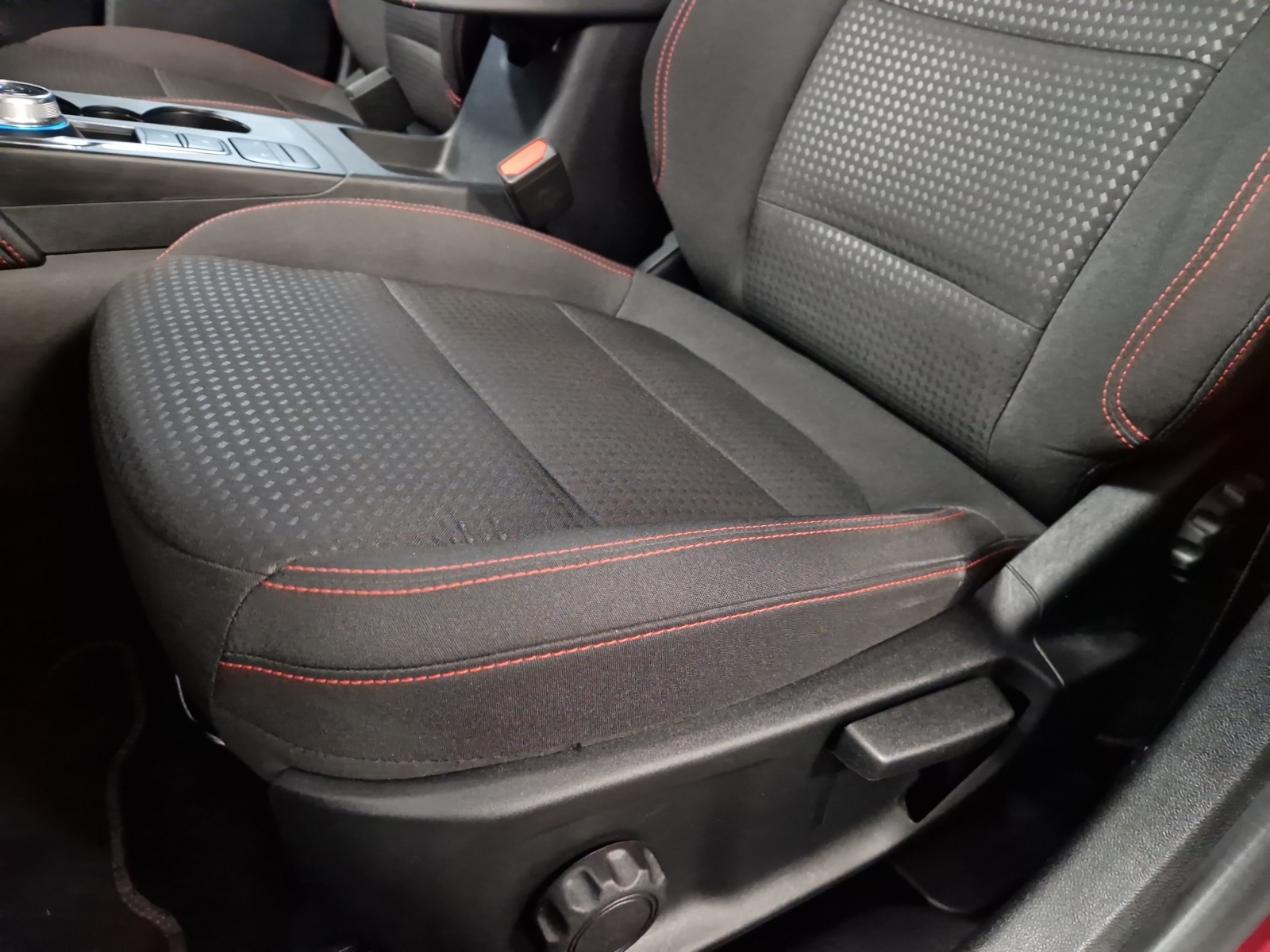 Ford Kuga ST-Line Hybrid 2.5