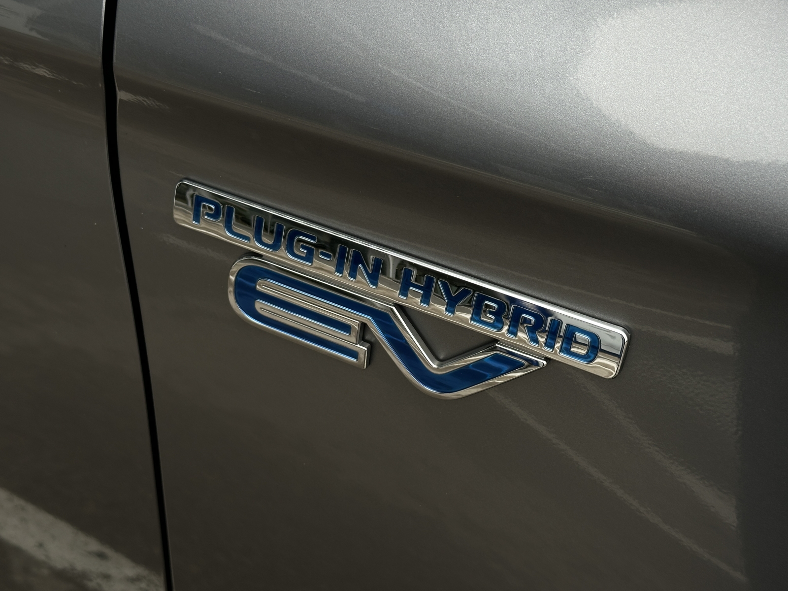 Mitsubishi Outlander Plug-In Hybrid
