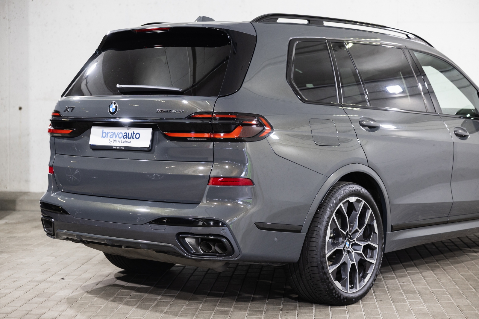 BMW X7 xDrive40i