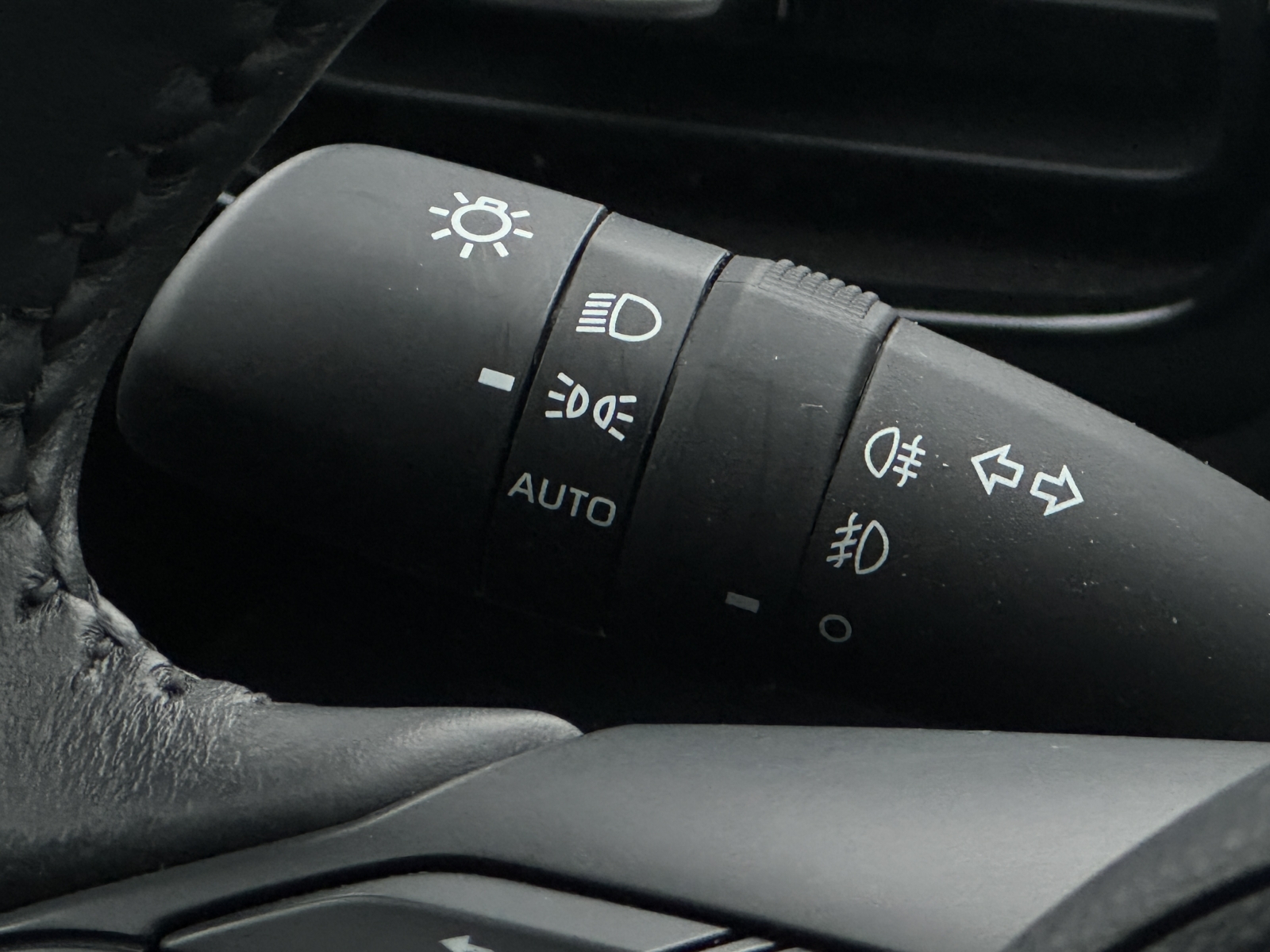 Mazda 2 Hybrid Homura