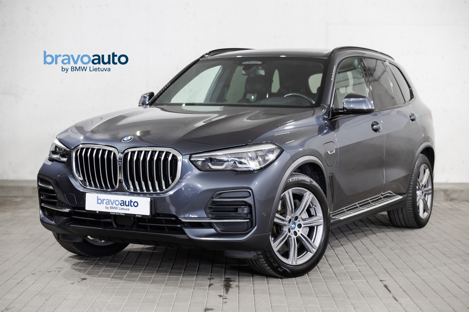 BMW X5 xDrive45e