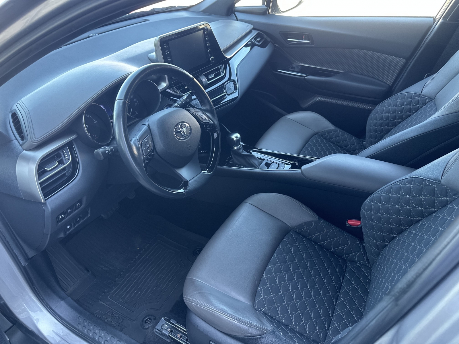 Toyota C-HR Luxury