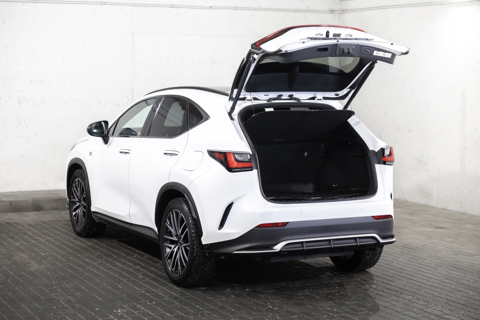 Lexus NX 350h AWD F-Sport
