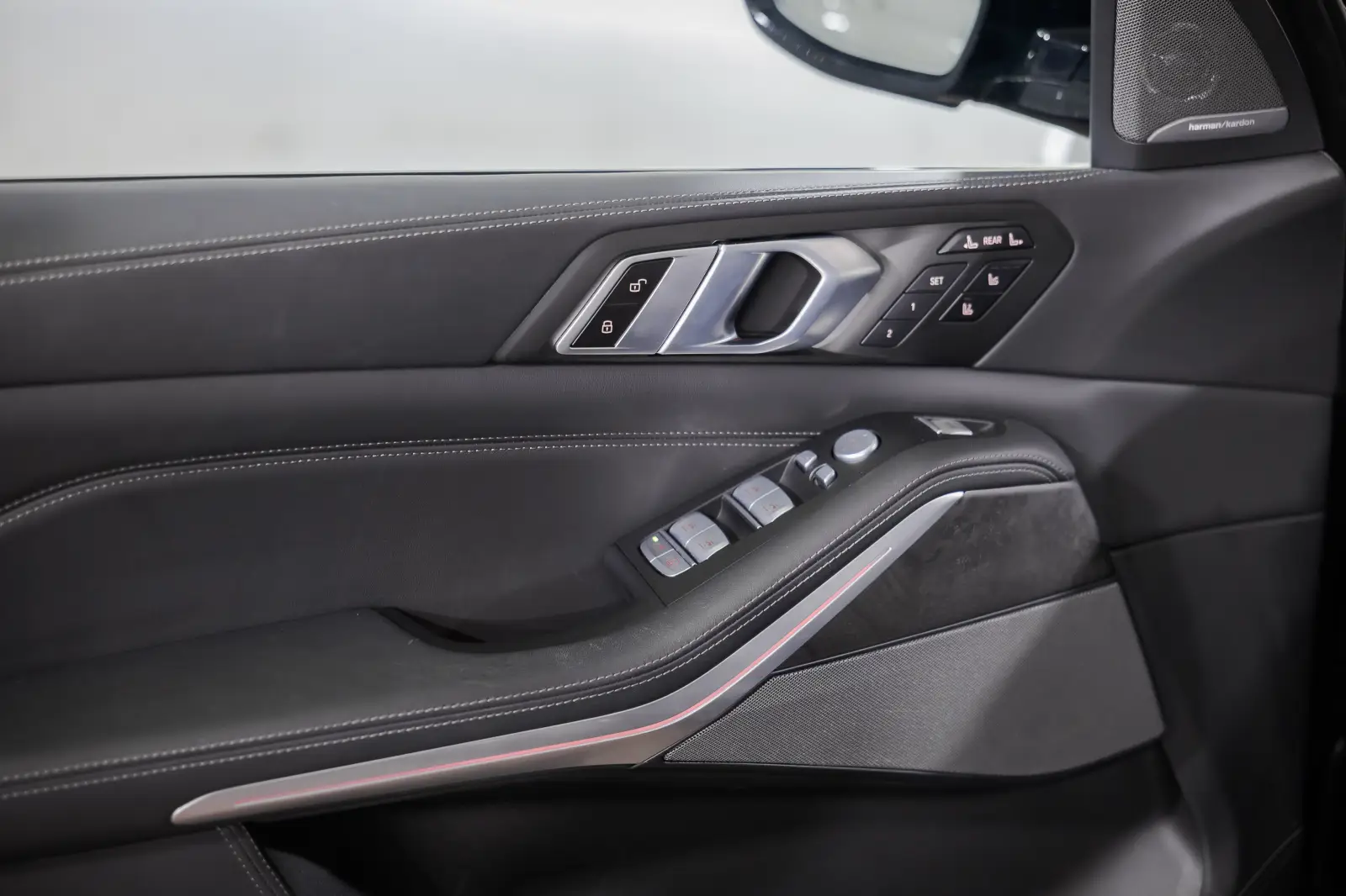 706a4d68e53d9dc3cd0f2f864a8d58386a1054f4bed2f.jpg