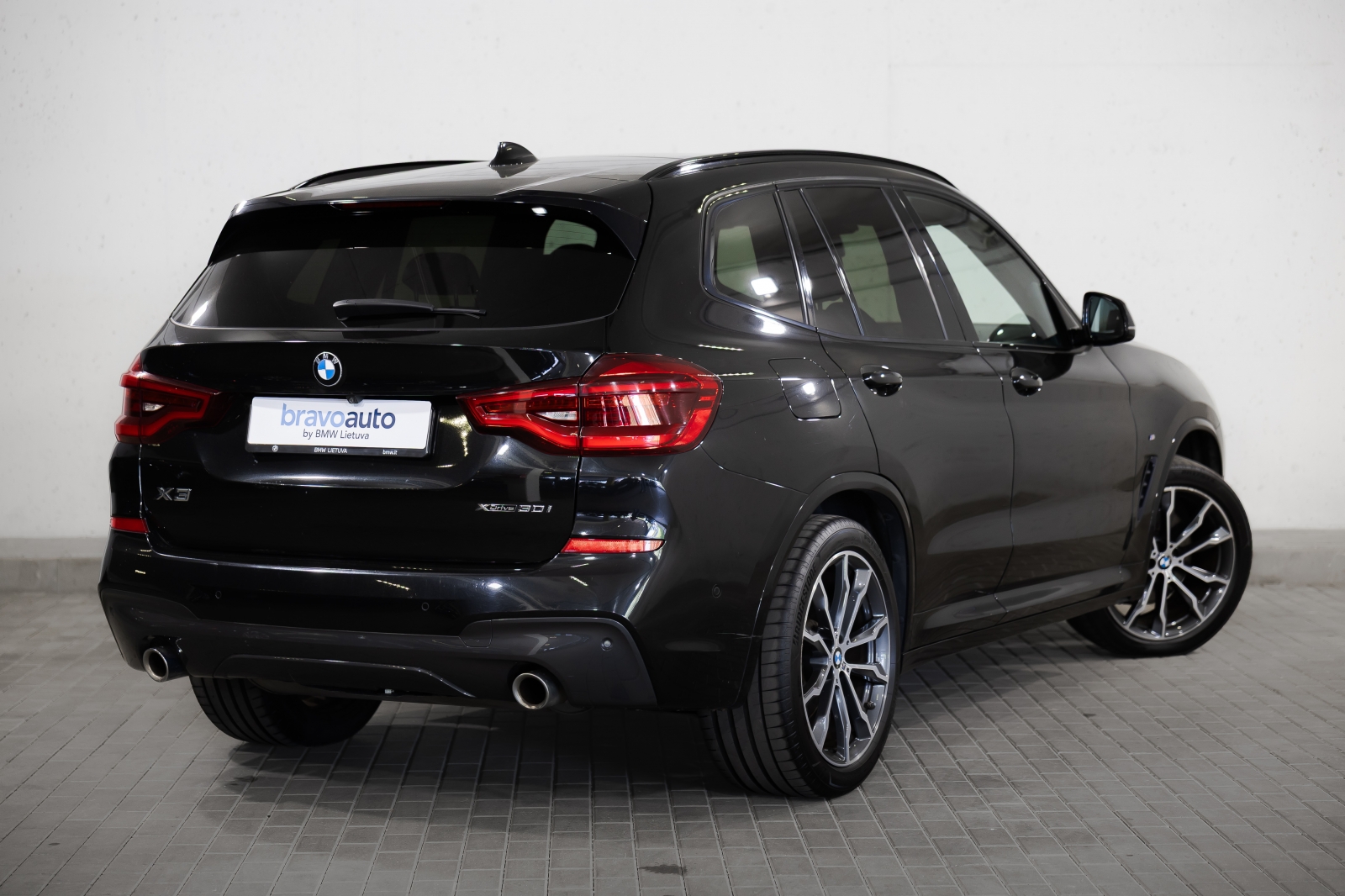 BMW X3 xDrive30i