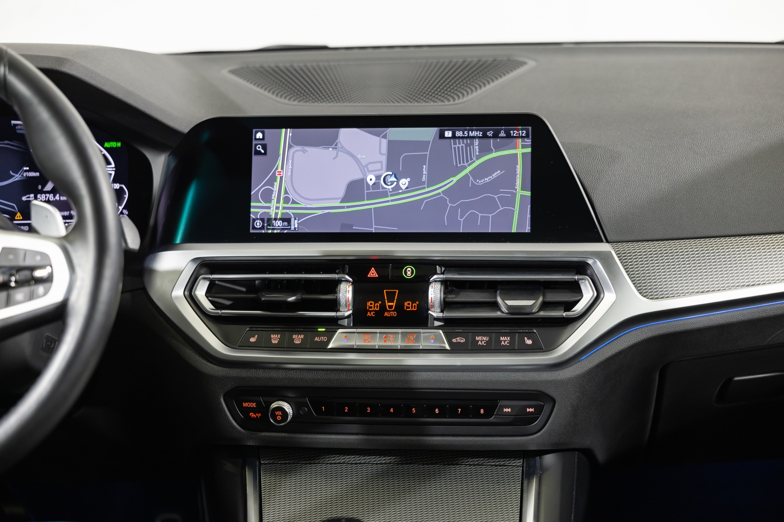 BMW 330 e