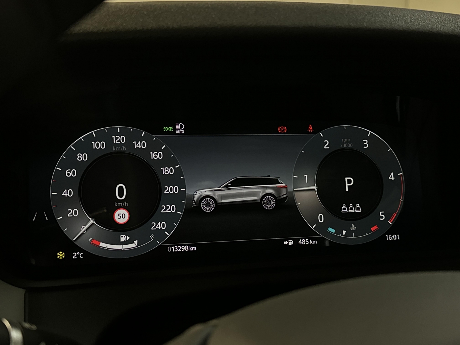 Land Rover Range Rover Velar D200 DYNAMIC SE