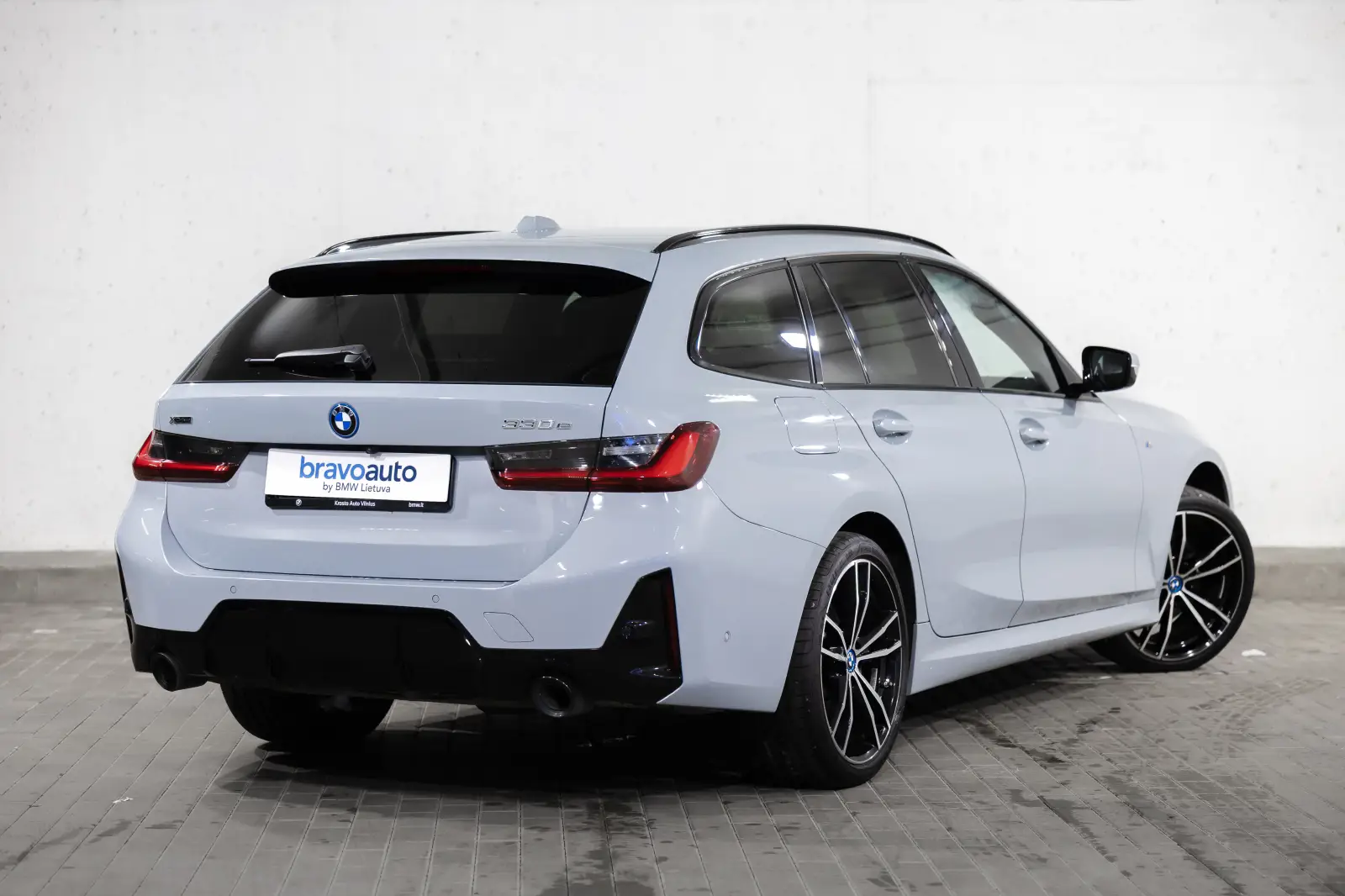 BMW 330 e xDrive