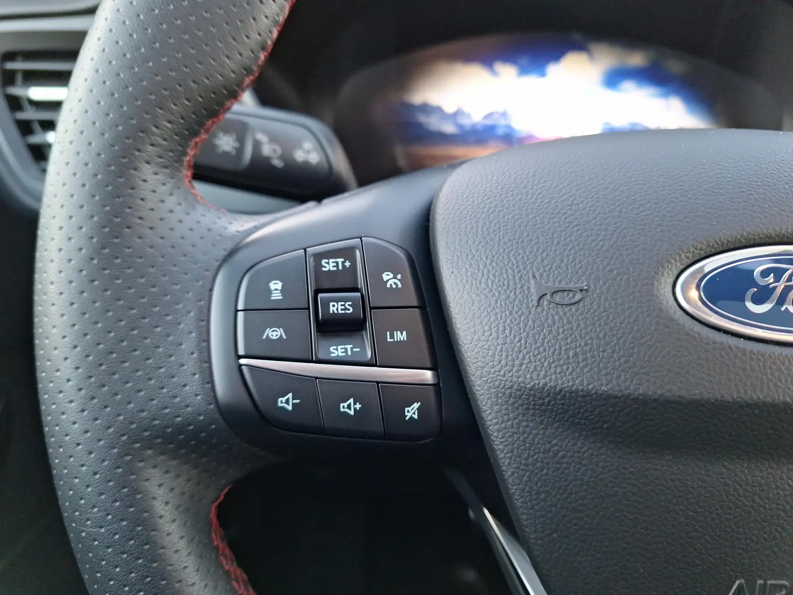 Ford Kuga ST-line PHEV