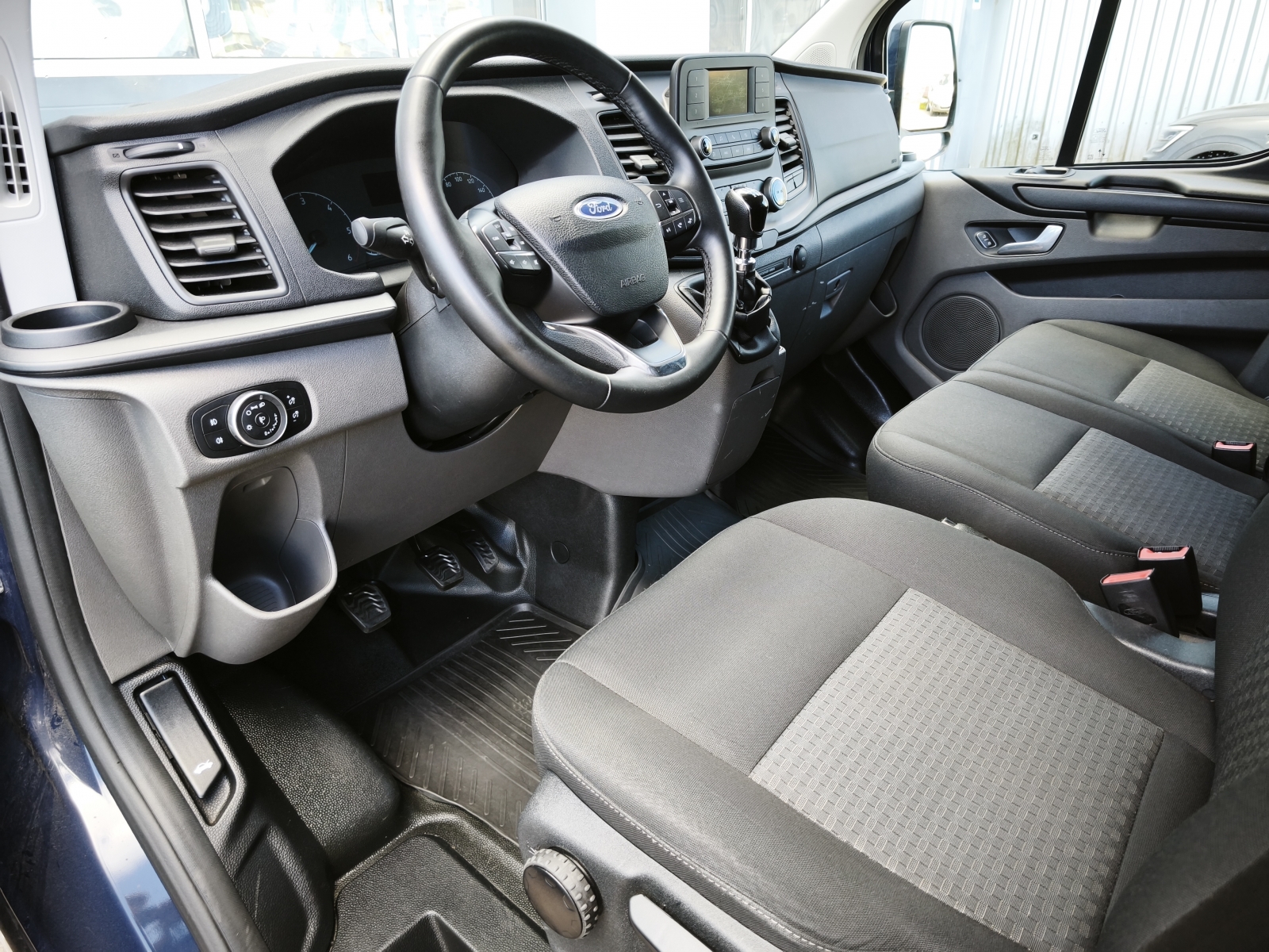 Ford Transit Custom Kombi L2H1