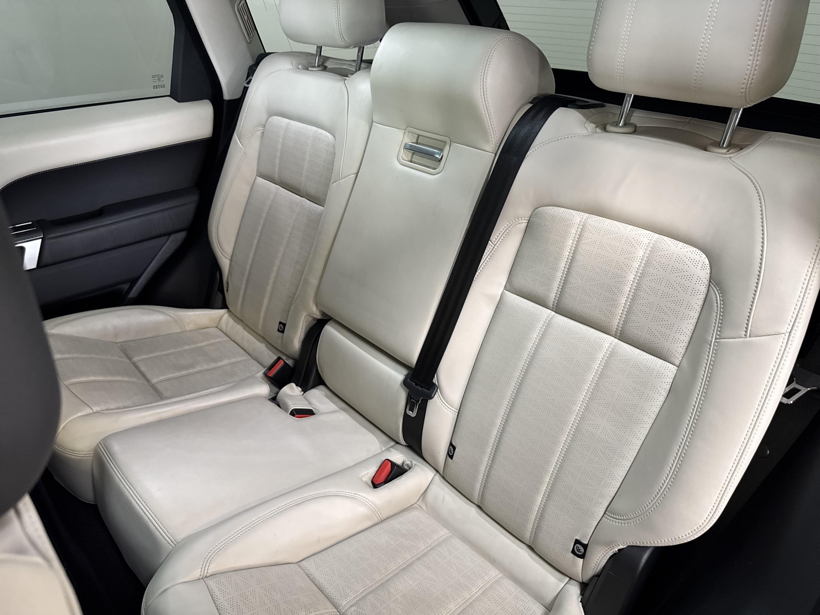 Land Rover Range Rover Sport P400e HSE Dynamic