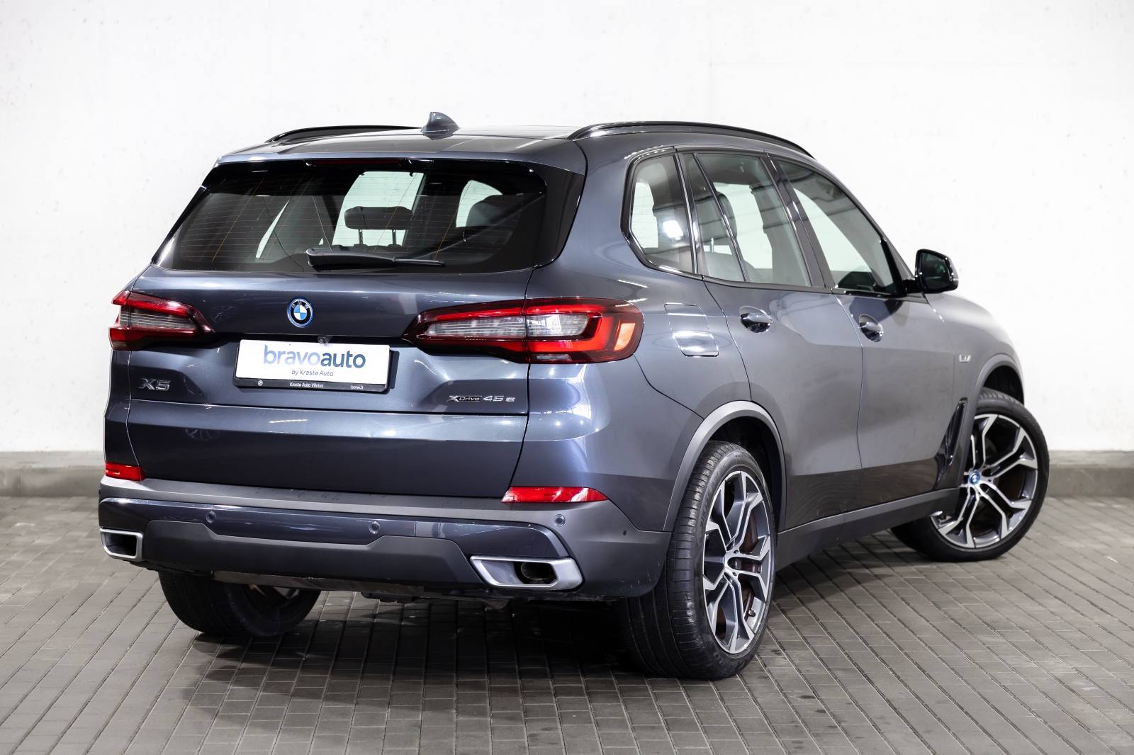 BMW X5 xDrive45e