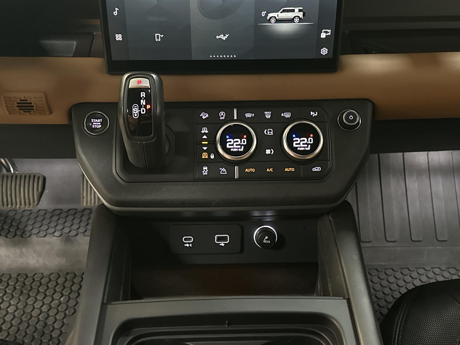 Land Rover Defender HSE R-Dynamic D250