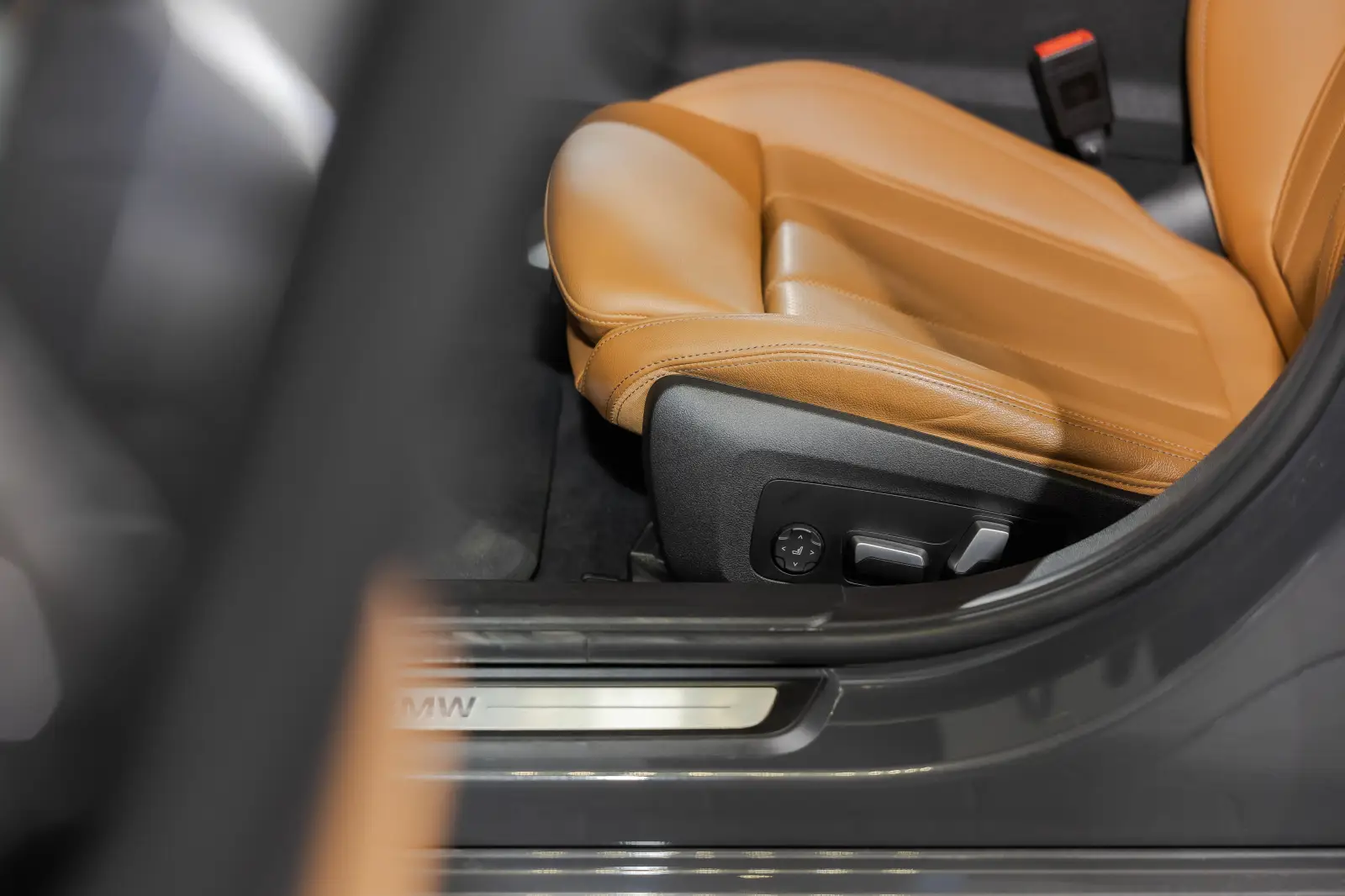 9e3b8a89895c9db75c40318fec0dcb976a912b2bb8fce.jpg