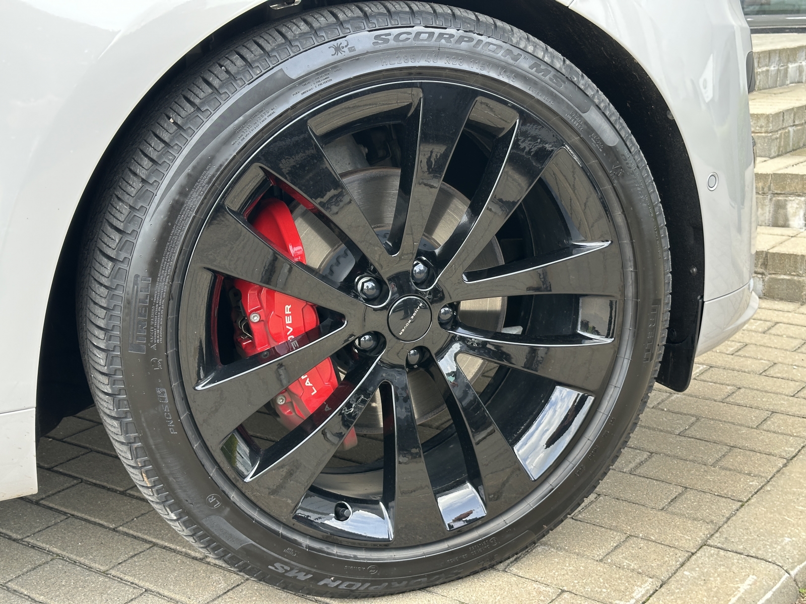 Land Rover Range Rover Sport PHEV DYNAMIC HSE