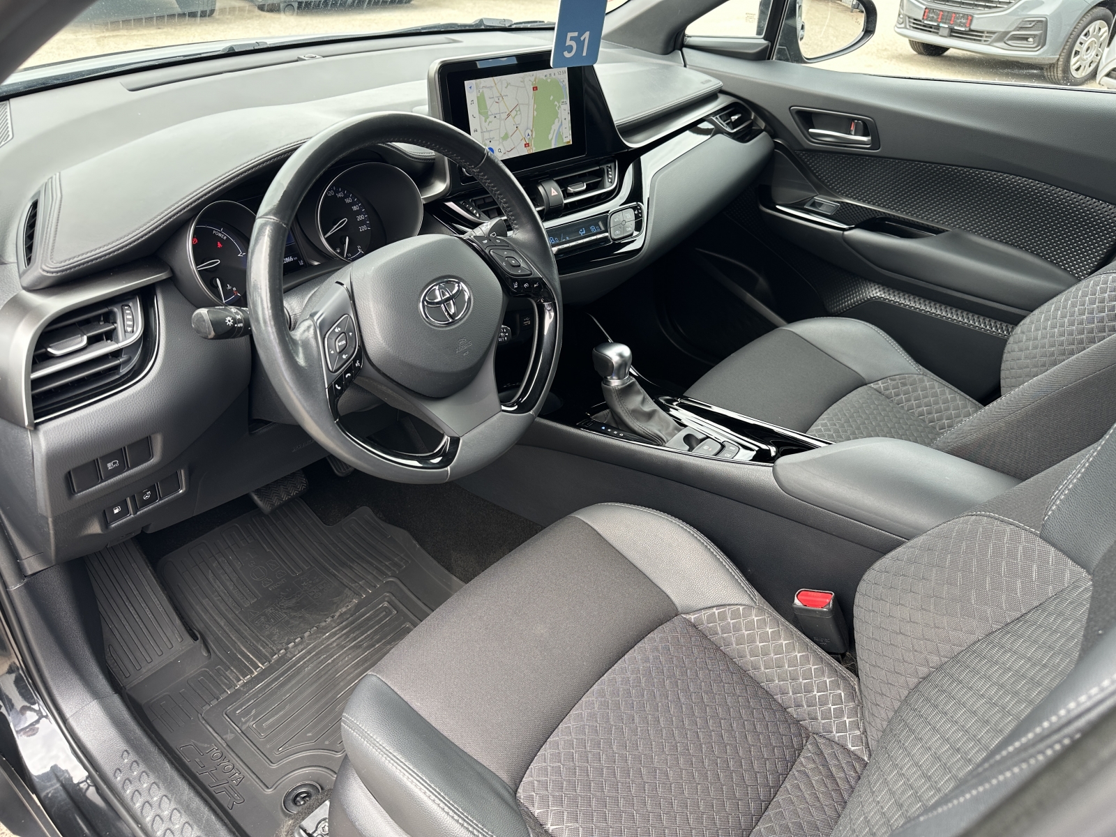 Toyota C-HR Hybrid