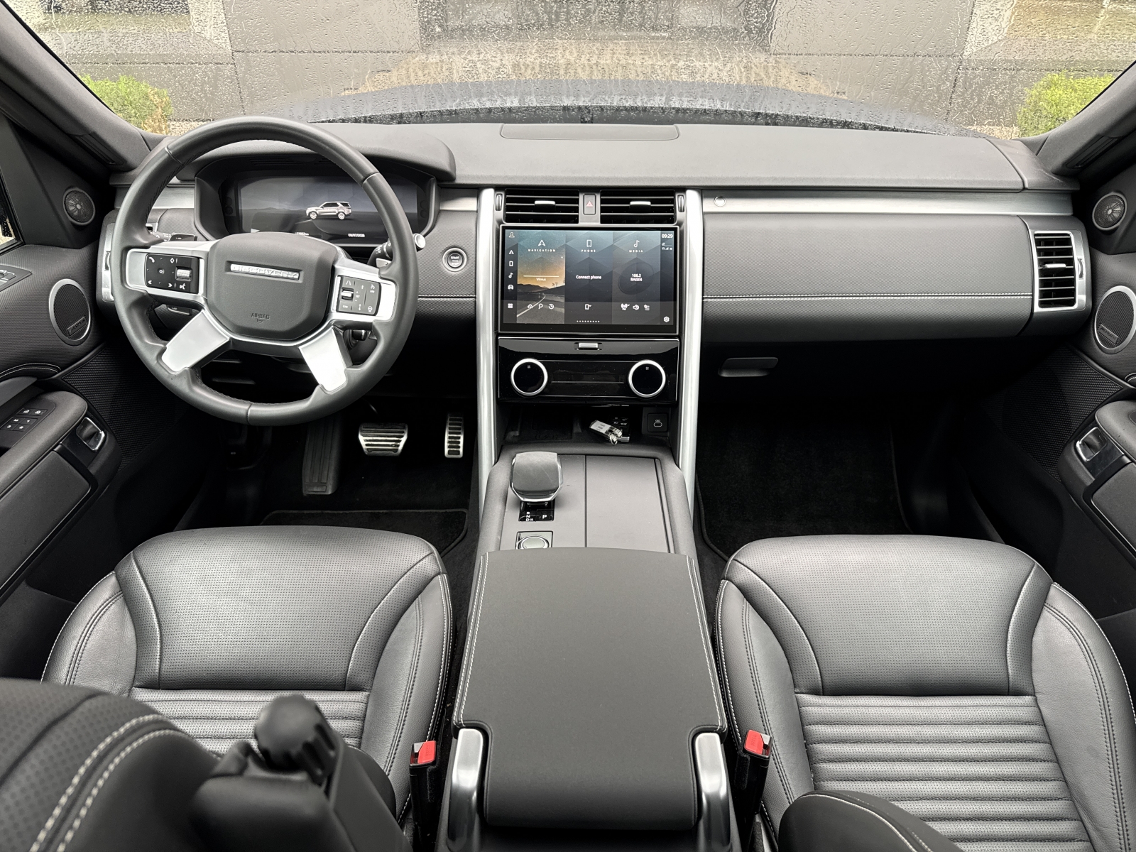 Land Rover Discovery D250 Dynamic SE 3.0
