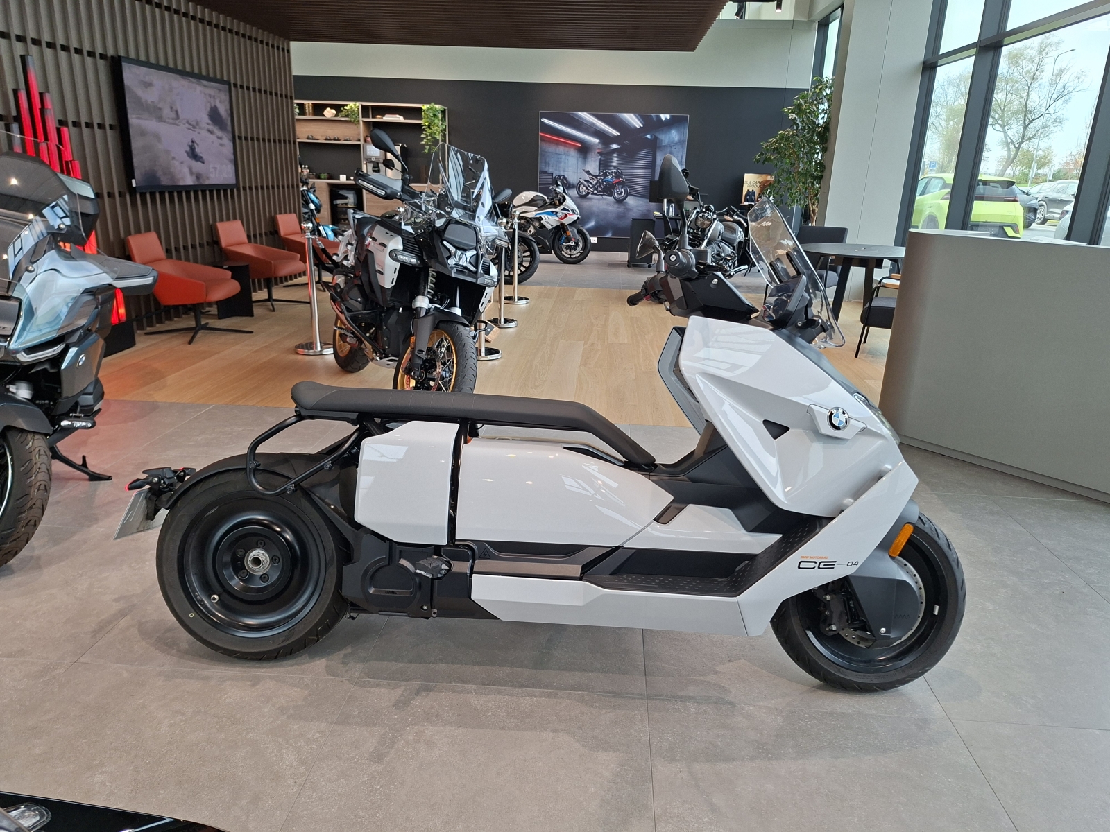 BMW (moto) CE 04
