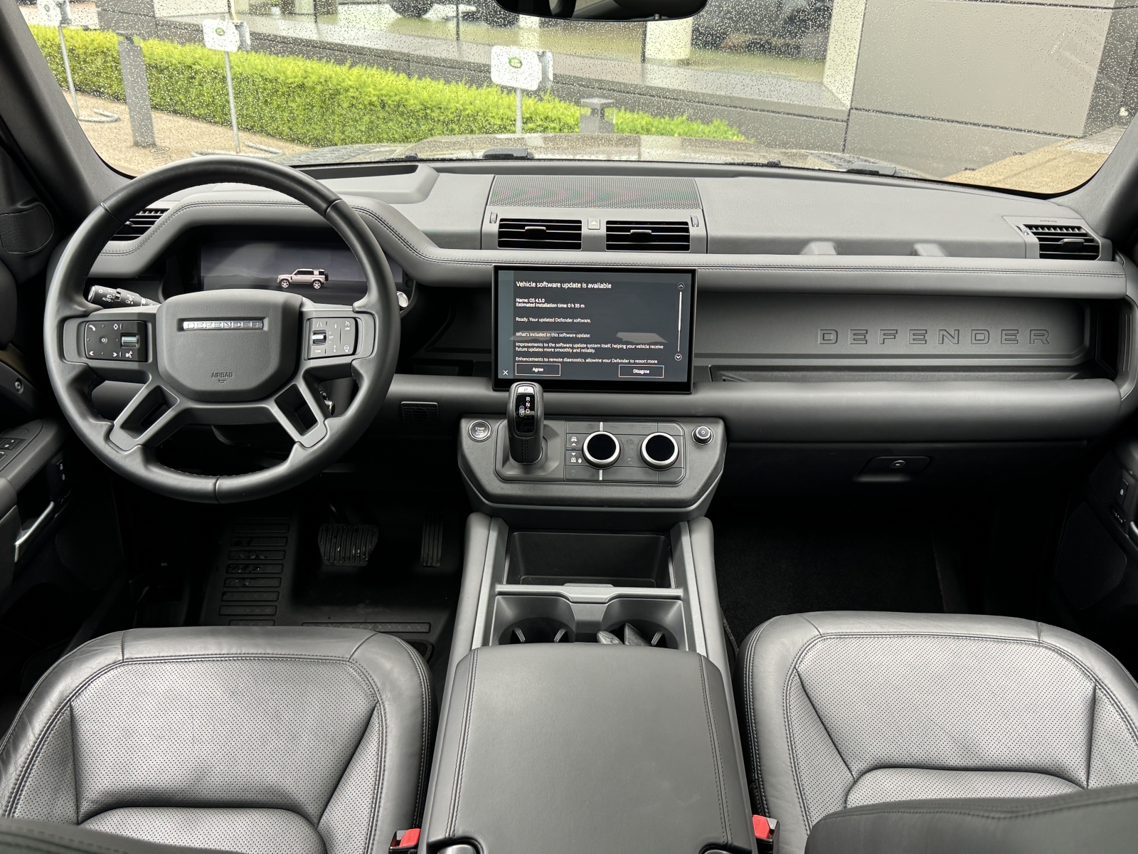Land Rover Defender 110 D300 X-Dynamic HSE 3.0