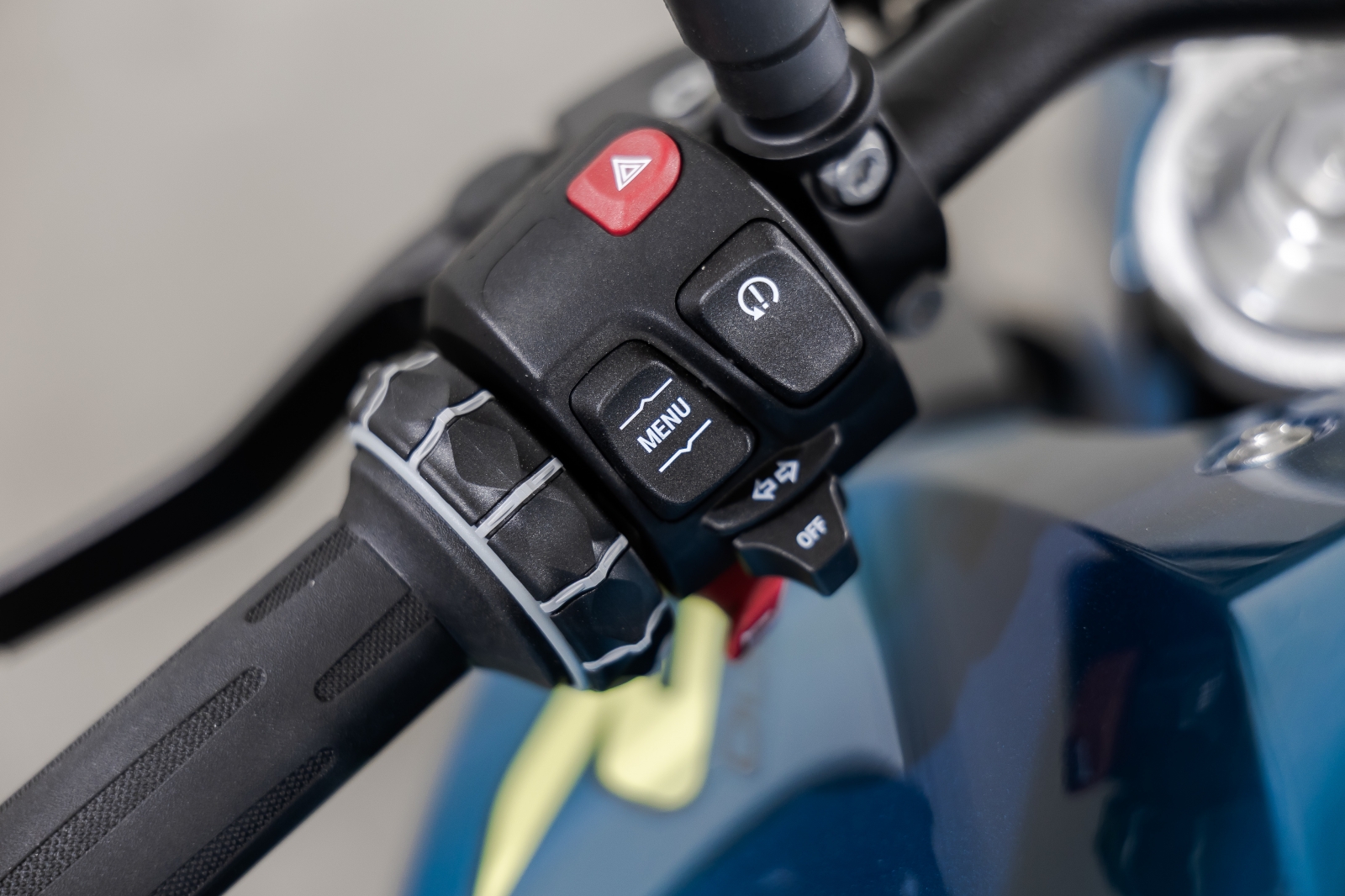 BMW (moto) F 900 R