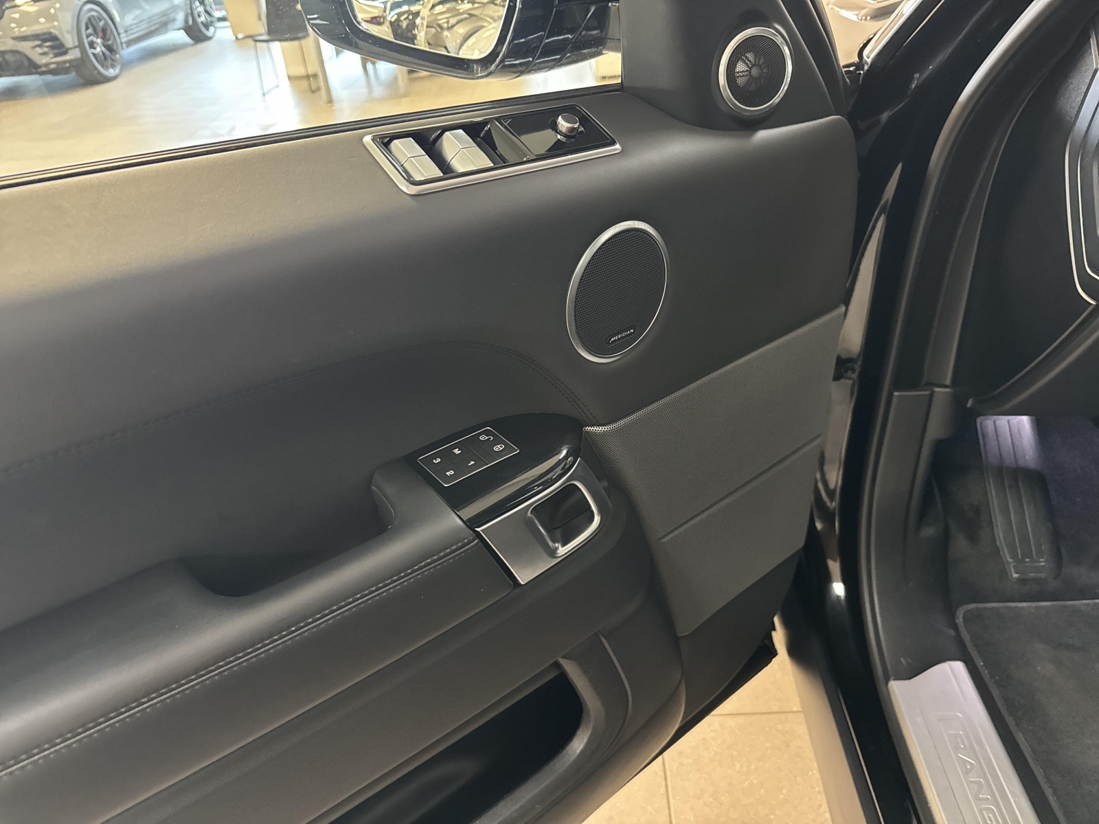 Land Rover Range Rover Sport HSE Dynamic MHEV