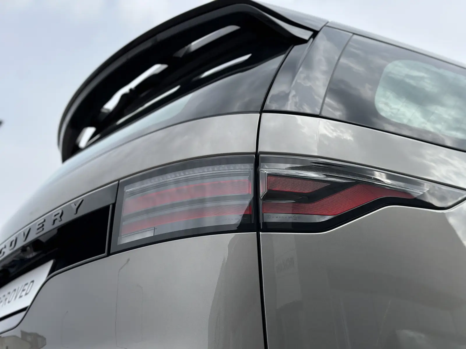 Land Rover Discovery D350 Dynamic HSE