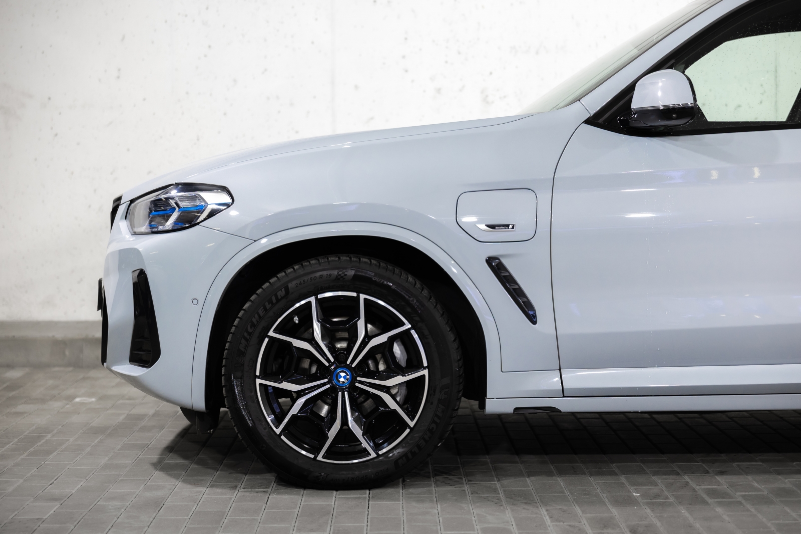BMW X3 xDrive30e