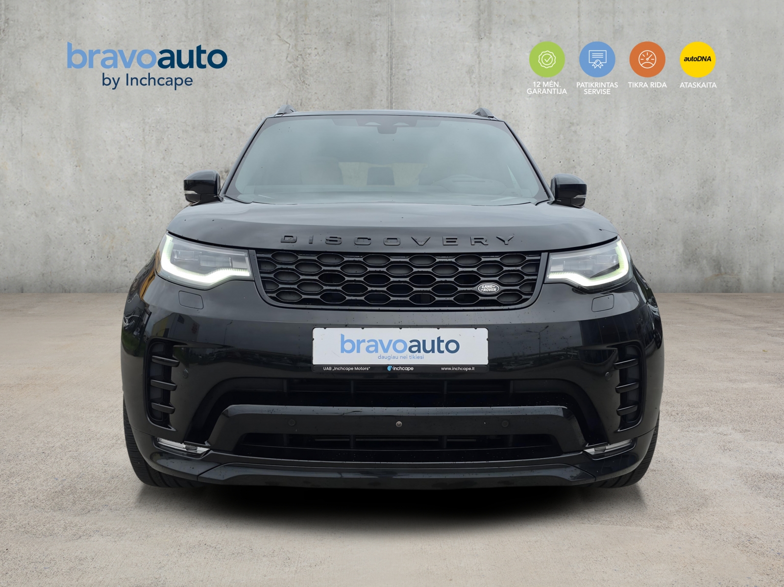 Land Rover Discovery D250 Dynamic HSE