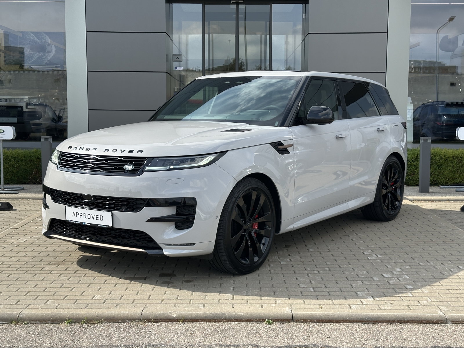 Land Rover Range Rover Sport PHEV DYNAMIC HSE