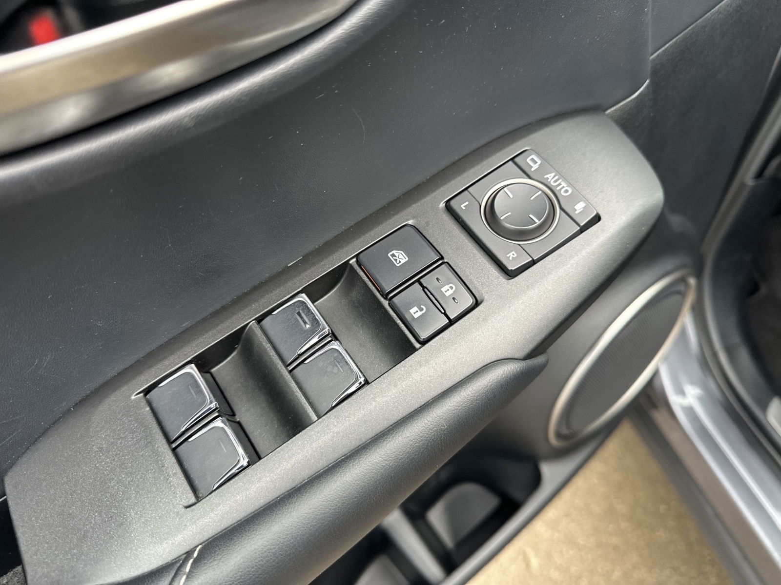 Lexus NX 300h F FHEV Full Hybrids