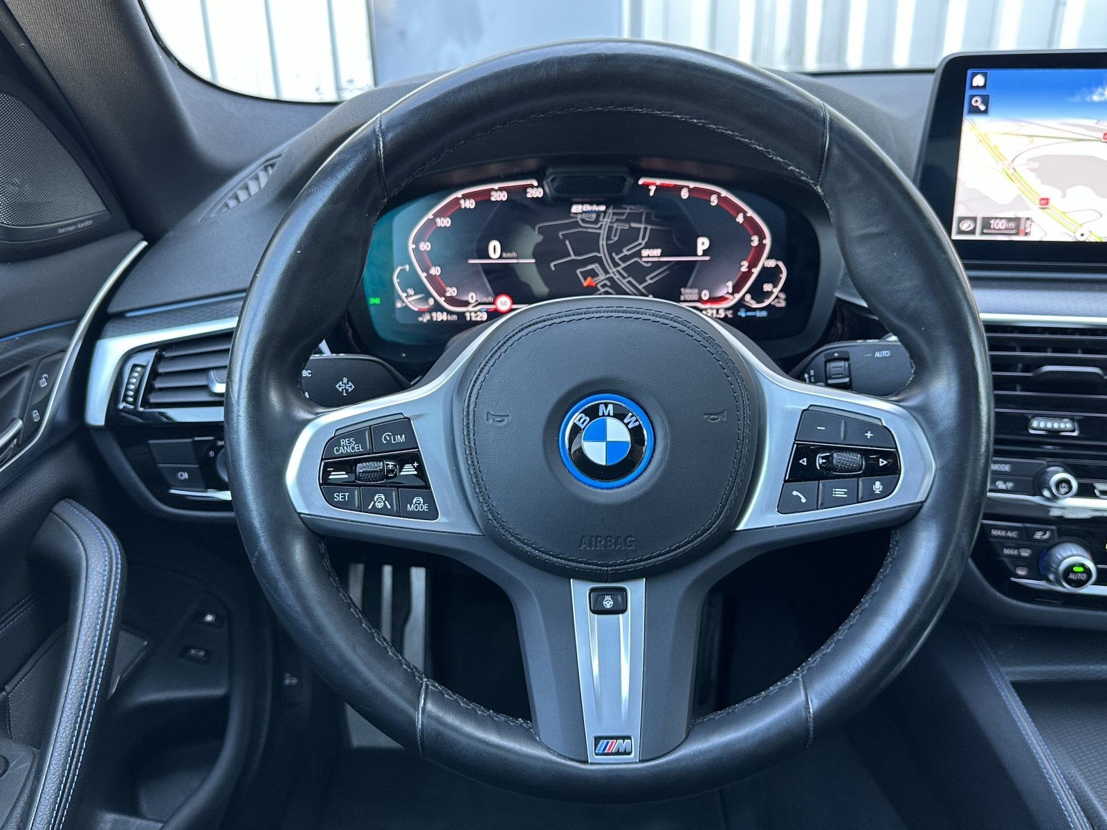 BMW 545 e xDrive