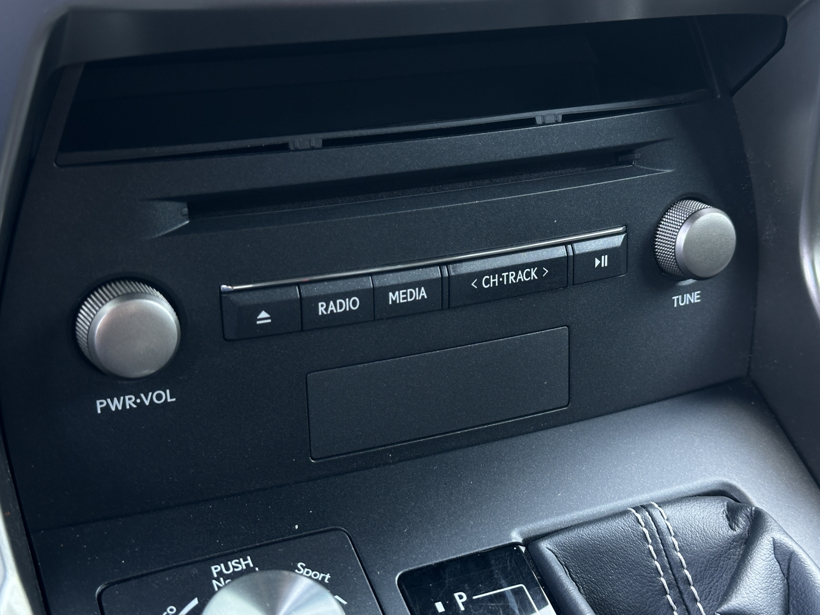 Lexus NX 300h Hybrid AWD