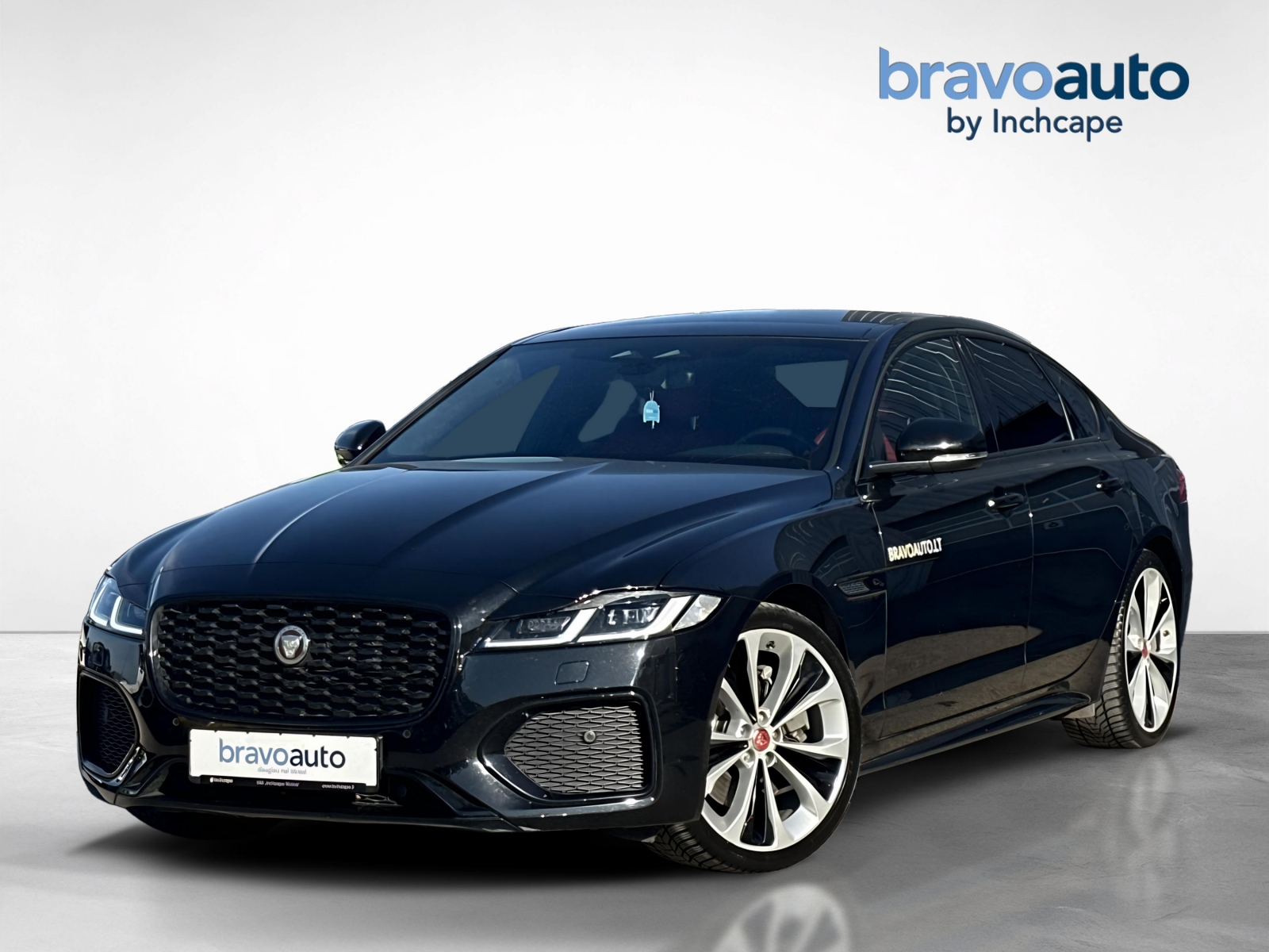 Jaguar XF AWD P300 SPORT