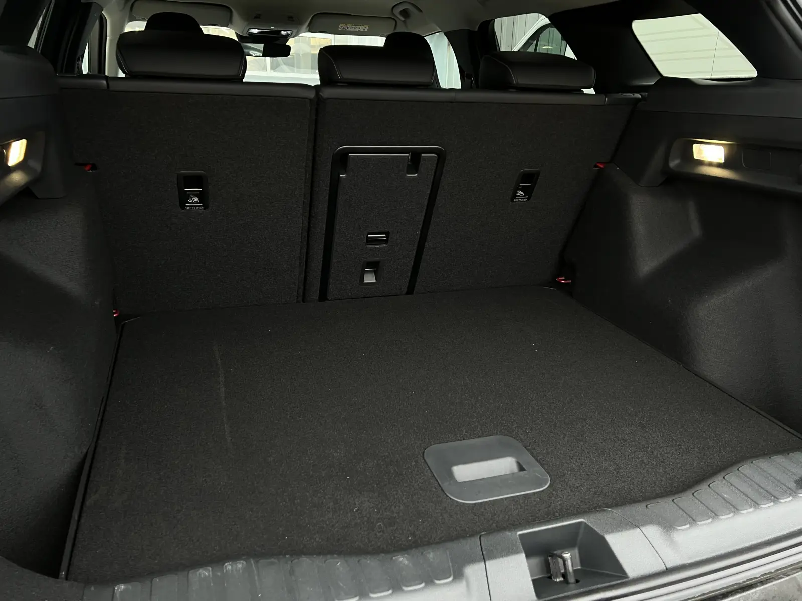 Ford Explorer Premium Extended Range AWD